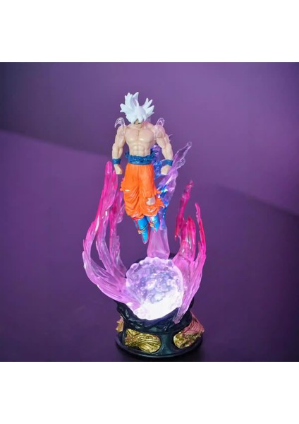 Dragon Ball Ultra Goku Beyaz 25CM (Yurt Dışından) fiyatları