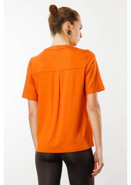 Kadın Yakası Düğmeli Penye T-Shirt Turuncu modelleri