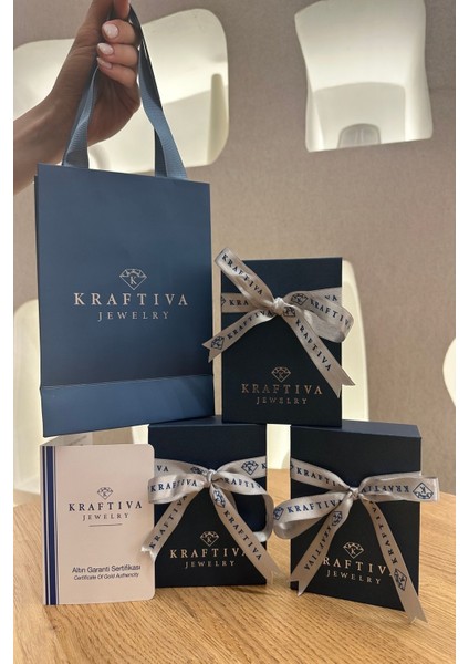 14 Ayar Altın I Harf Telli Taşlı Kolye indirimleri