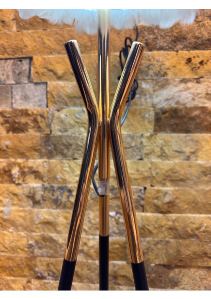 Tripod Modern Gerçek Kuş Tüyü Metal Gold Beyaz Lambader