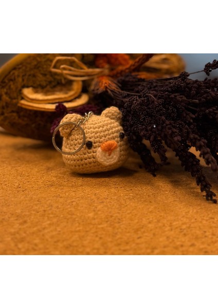 Küçük Ayıcık Amigurumi Anahtarlık - El Yapımı Sanatsal Örgü Anahtarlık Çanta Aksesuarı
