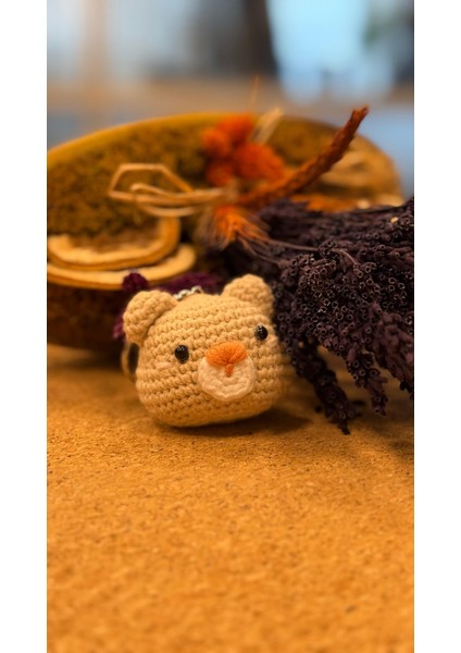 Küçük Ayıcık Amigurumi Anahtarlık - El Yapımı Sanatsal Örgü Anahtarlık Çanta Aksesuarı