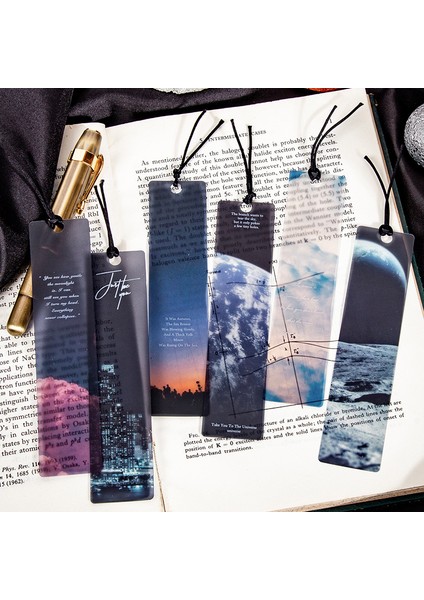 E Stili Evreni Dolaşan 5 Adet Kitap Ayracı Pvc Kitap Ayracı Yaratıcı Kitap Sayfa Işareti Kırtasiye Malzemeleri (Yurt Dışından)