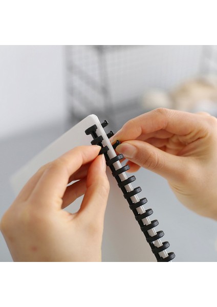 30 Delikli 10 mm Pembe Stil 10MM Plastik Kağıt Bağlayıcı Gevşek Yaprak 30 Delik Spiral Bobin Kendi Defter Halkaları Rezervasyon Strool Ofis Malzemeleri (Yurt Dışından) fırsatları