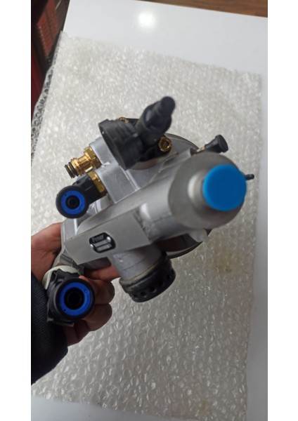 Debriyaj Merkezi Alt Debriyaj Servosu 1000129485AM Oem 1000129485AM Şanzıman Parçaları Debriyaj Destek Hava Fren Sistemi Pener 1604K0403001 fırsatları