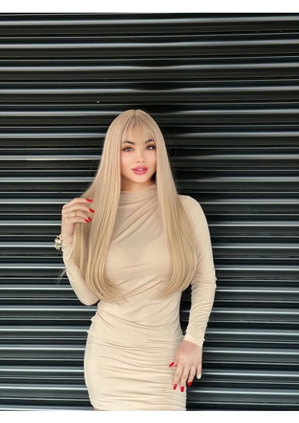 Özel Vip Düz Perçemli Peruk