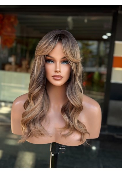 Yeni Özel Tasarım Dalgalı Ombreli Peruk fiyatları