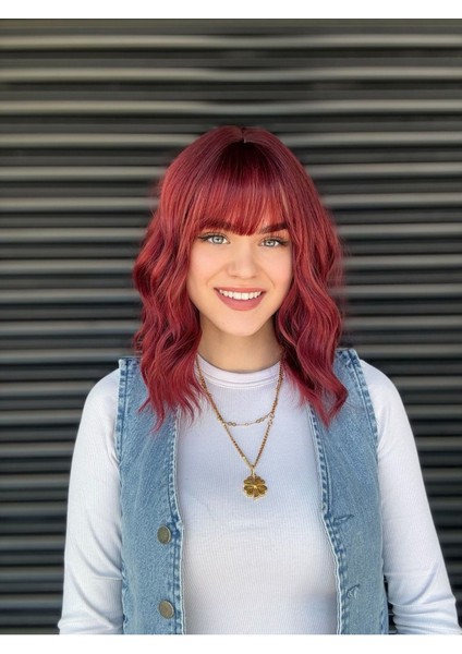 Siyah Kızıl Kısa Dalgalı Özel Vip Peruk fiyatları