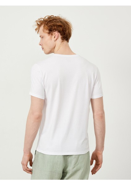 Erkek Beyaz Slim Fit Pamuklu Basic Tişört fırsatları