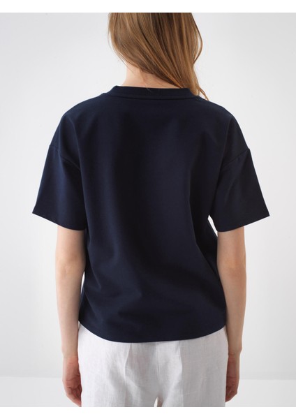 Kadın Lacivert Oversize Pamuklu Basic Tişört fırsatları