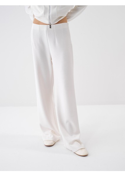 Kadın Beyaz Oversize Modal Pantolon