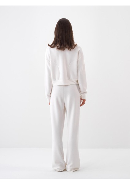 Kadın Beyaz Oversize Modal Pantolon indirimleri