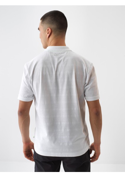 Beyaz Regular Fit Pamuklu Tişört fırsatları