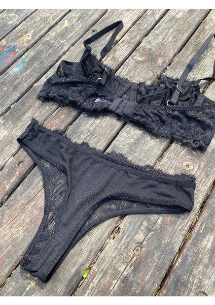 Siyah Dantelli Bralet Takımı