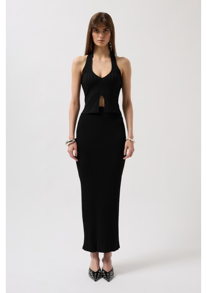 V Detay Dokulu Crop Siyah Bluz fiyatları