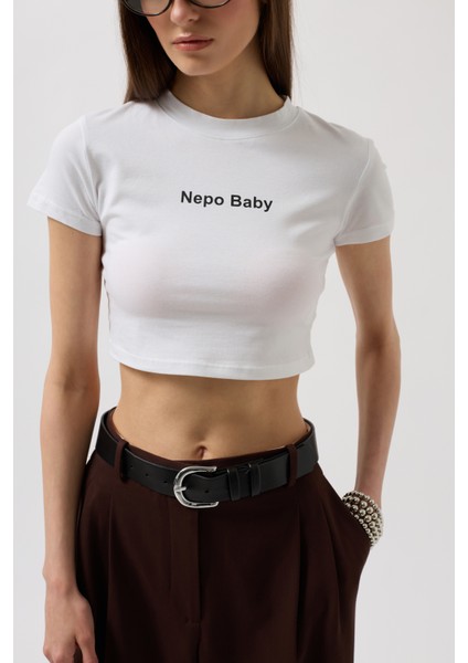 Nepo Baskılı Crop Beyaz T-Shirt fırsatları