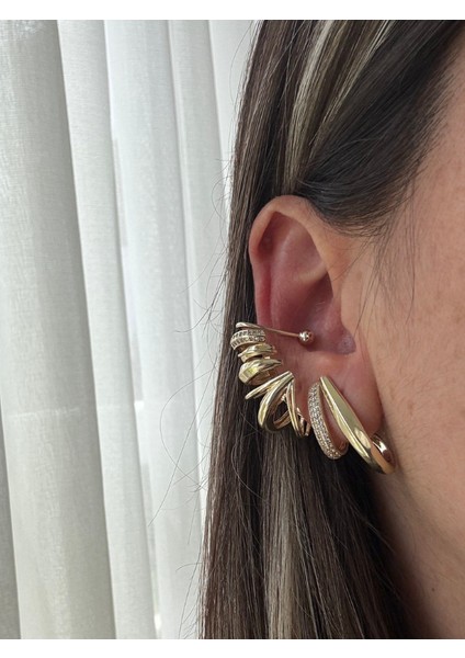 Bym Modeli Gold Renkli Küpe Earcuff