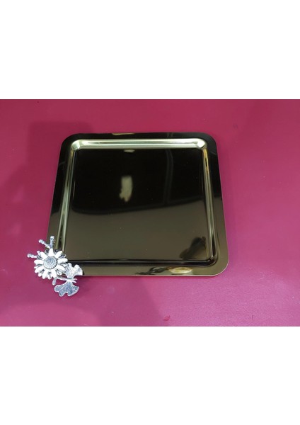 Papatya Kare Tepsi Altın Renk Metal 22X22CM Çiçek Figürlü Misafirlik Hediyelik Dekoratif 1 Adet