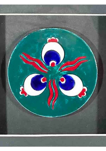 Yeşil Zemin Iznik Çini Çintemani Motifli Plaket