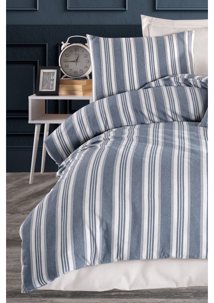 Sport Çizgili Nevresim Takımı Tek Kişilik Soft Line Lacivert