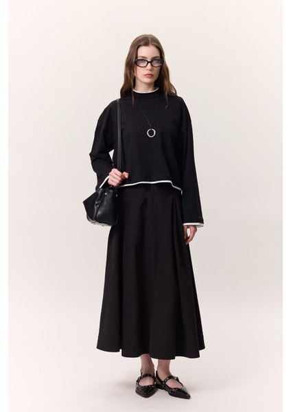 Cep Detaylı Geniş Etek Siyah