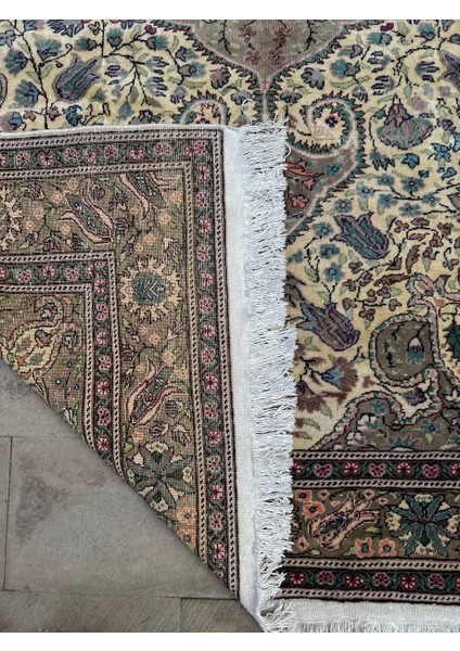 201 x 293 cm Büyük Boy El Dokuma Yün Halı Ender Desenli Türk Anadolu Kilimi fırsatları