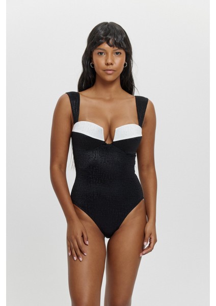 M12046 Kaplı Dekolteli Mayo