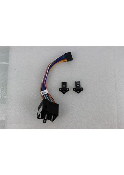 Renault Clio 2 / Symbol 1999/2006 9 Inç 8-128
