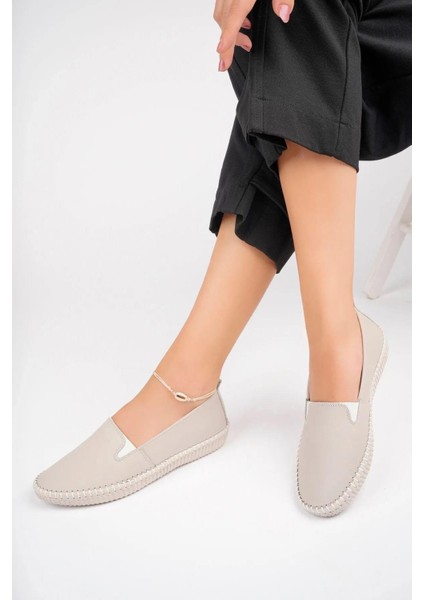 Hakiki Deri Kadın Deri Casual Ayakkabı TRC62-8002