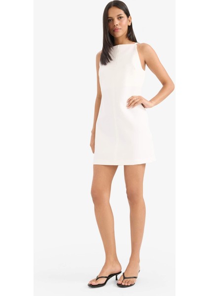 Kayık Yaka Basic Düz Kolsuz Mini Beyaz Yazlık Elbise fiyatları