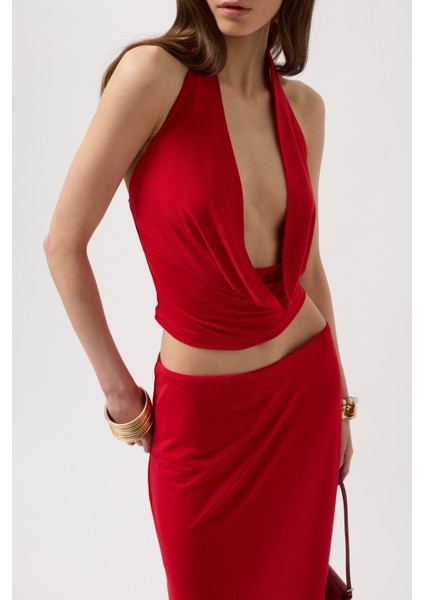 Degaje Yaka Crop Kırmızı Bluz fırsatları