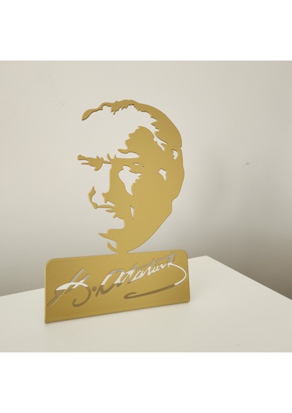 Metal Masaüstü Atatürk Büstü | 18 x 27 cm | Siyah & Gold Renk Seçenekli fiyatları