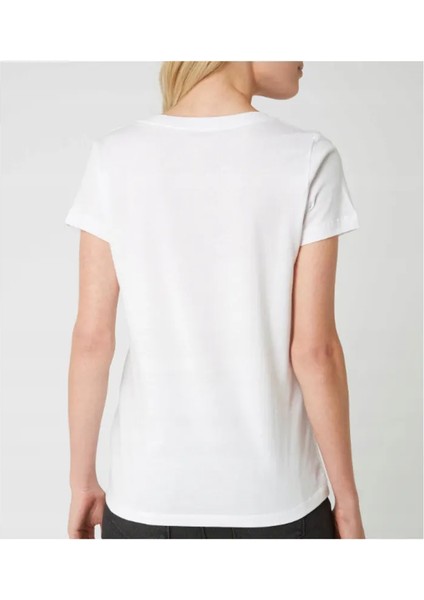 Kadın T-Shırt Beyaz DZ4682-100 modelleri