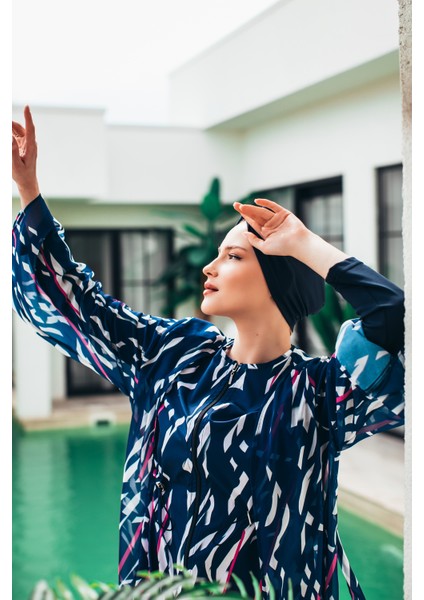 Electra Kimono
