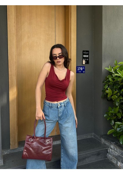 Kadın Bordo Sandy Kumaş Dökümlü Yaka Kalın Askılı Bluz 29130 modelleri