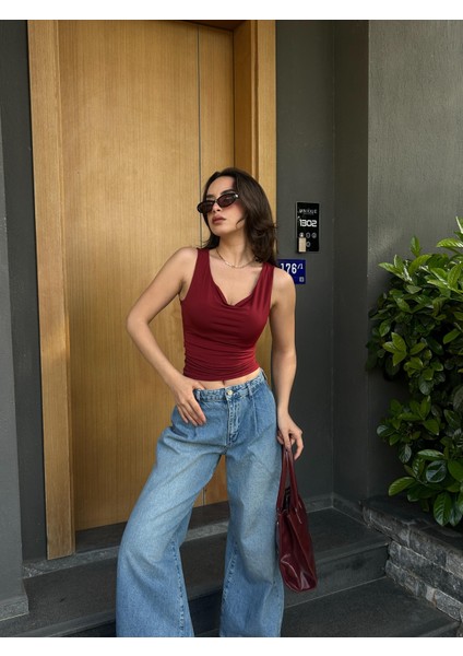 Kadın Bordo Sandy Kumaş Dökümlü Yaka Kalın Askılı Bluz 29130 fırsatları