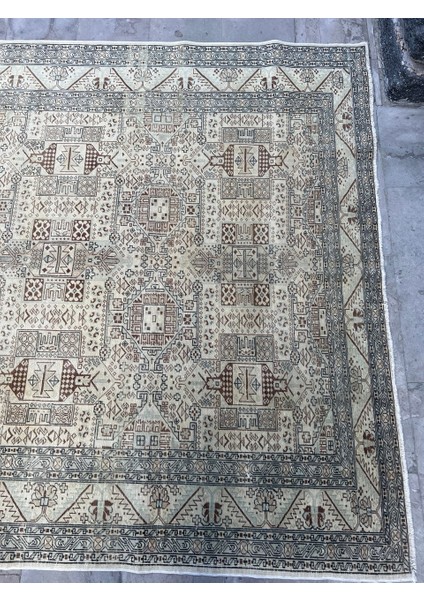 192 x 296 cm Büyük Boy Açık Renkli Boho Stili El Dokuma Modern Dekoratif Kilim modelleri