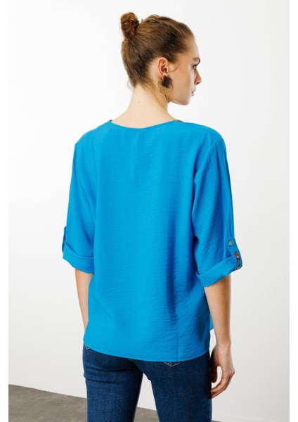 Kadın Açma Yaka Yakası Etnik Nakışlı Gömlek Saks indirimleri