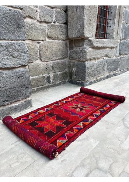 92 x 330 cm Kırmızı Renkli El Dokuma Tribal Desenli Yıkanabilir Uzun Türk Yolluk modelleri