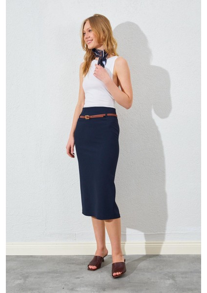Kadın Lacivert Ince Kemerli Poliviskon Midi Boy Etek indirimleri