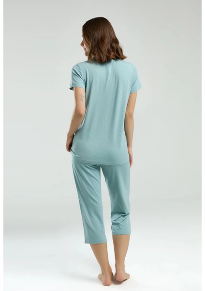 Yumuşak Dokulu V Yaka Kapri Kadın Pijama Takım 8984
