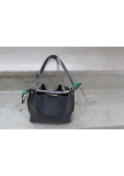 Kadın 25629 Askılı Fermuarlı Zincirli Çanta fiyatları