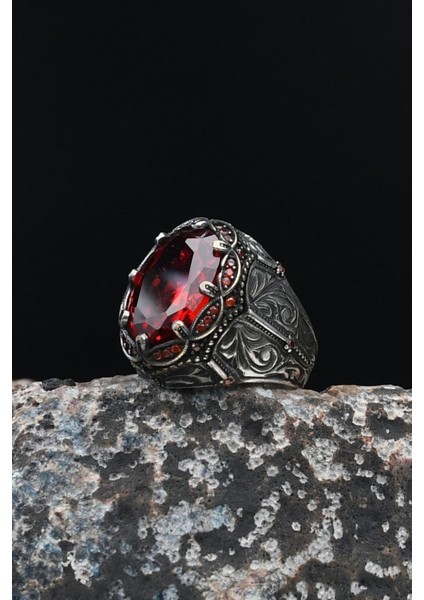 925 Ayar Gümüş Kırmızı Zirkon Taşlı Erkek Yüzüğü Zirkon Taş Süslemeli 901632 modelleri