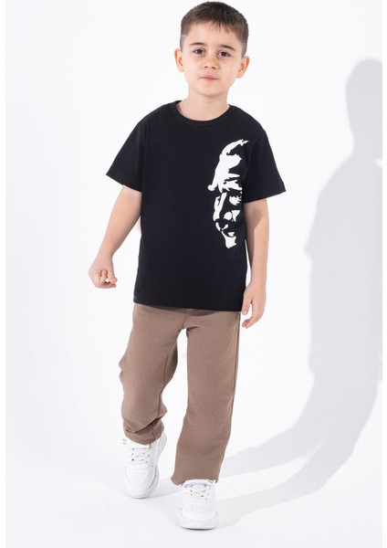 Erkek Çocuk Atatürk Siluet Baskılı Siyah Tshirt fiyatları