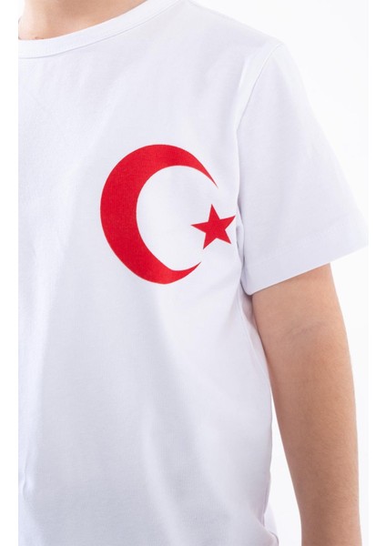 Kız Çocuk Türk Bayrak Göğüs Arma Baskılı Beyaz Tshirt modelleri