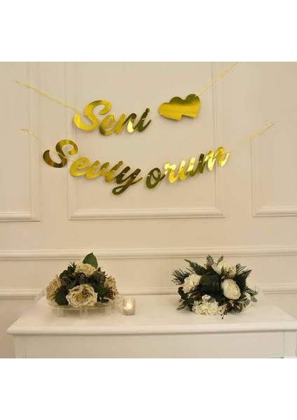 Gold Renkli Seni Seviyorum El Yazısı Banner Duvar Süsü