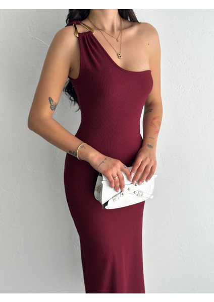 Kadın Omuz Aksesuarlı Elbise