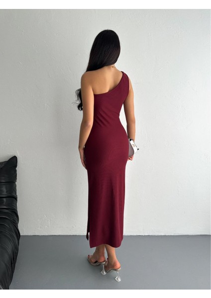 Kadın Omuz Aksesuarlı Elbise fiyatları