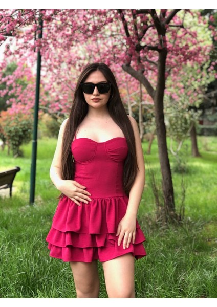 Kadın Askılı Volanlı Sırt Bağcıklı Mini Elbise