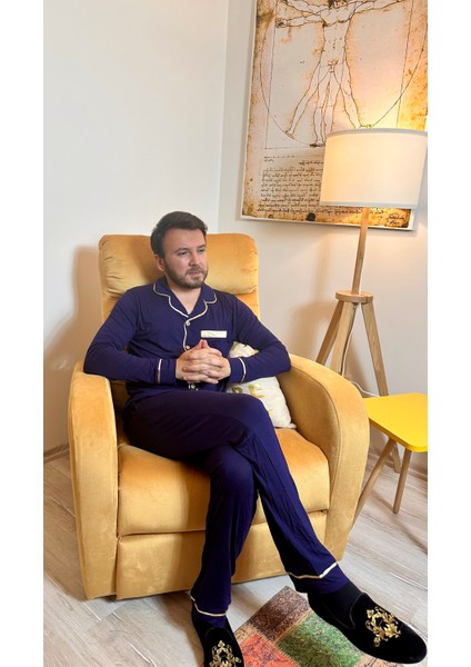 Erkek Lacivert Uzun Kollu Gold Biyeli Mikro Modal Pijama Takımı